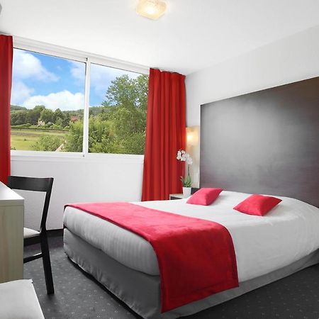Hotel Le Clos Roussillon Pres De Sarlat 维塔克 外观 照片